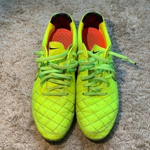 Nike Tiempo Legend V FG ACC Men’s Size 10.5 Leather Soccer Cleats